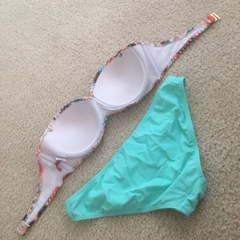 Bathing suit 👙 - Picture 2 of 6