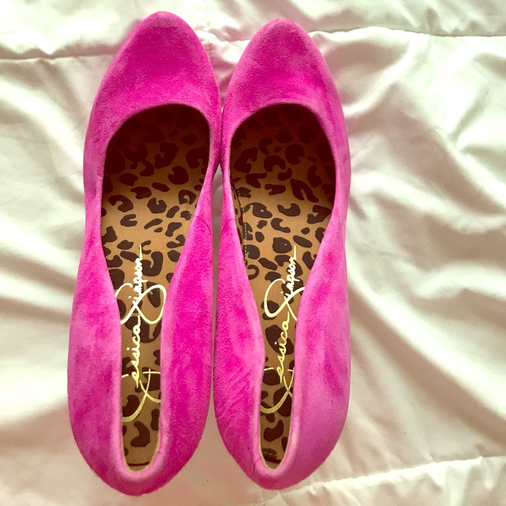 Jessica Simpson hot pink heels