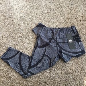 Senita Capri leggings