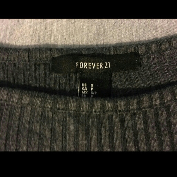 Forever 21 crop top - Picture 2 of 2