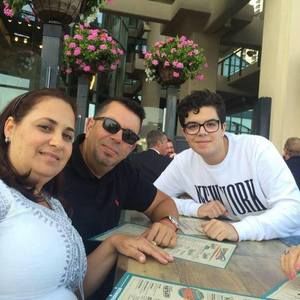 Meet your Posher, Arelis