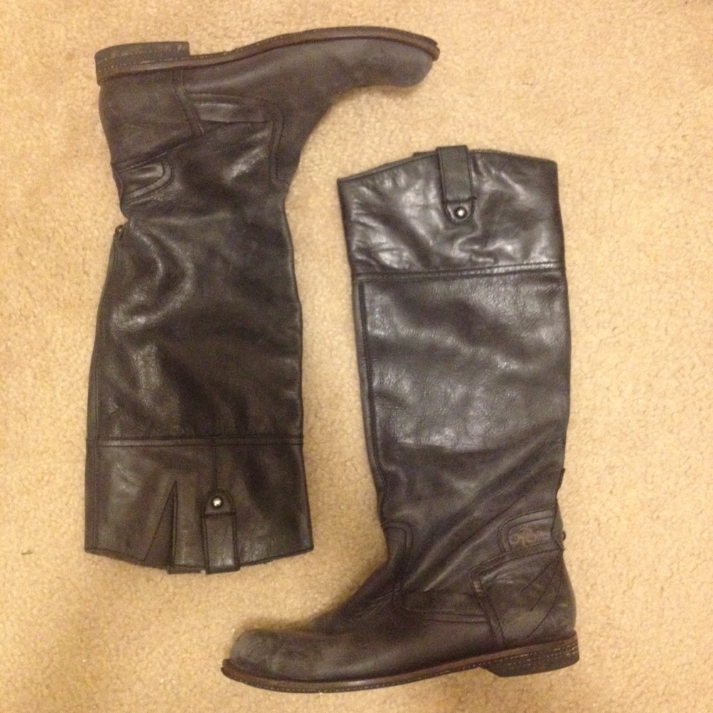 OTBT Petaluma boots in black