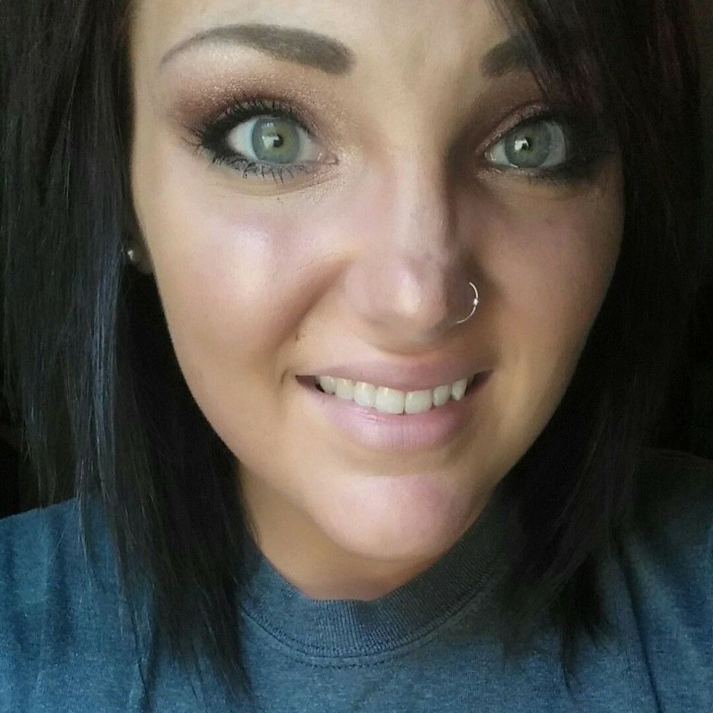 Meet your Posher, Makayla