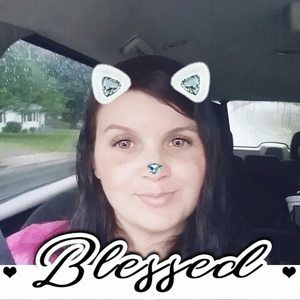 Meet your Posher, Sheena