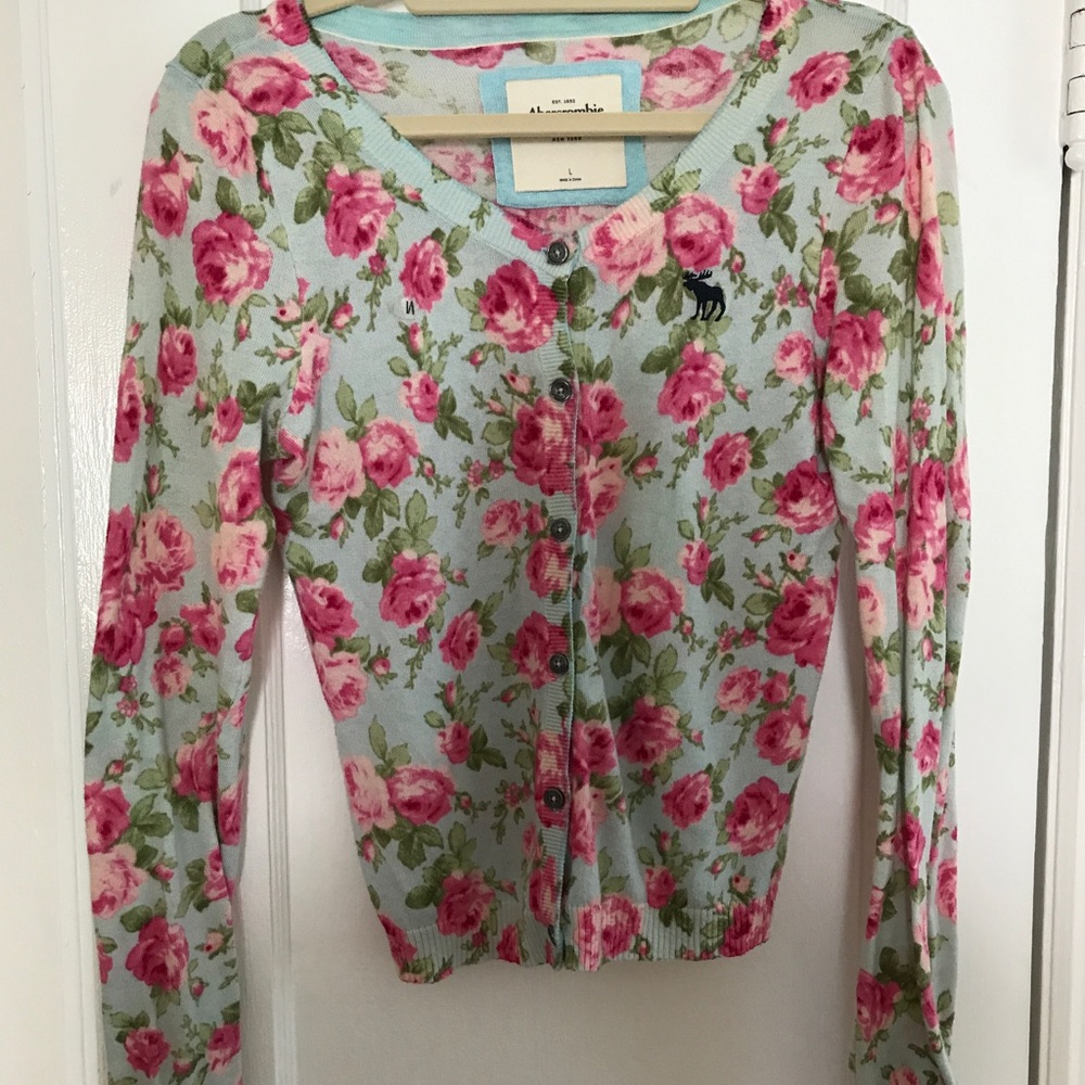 Abercrombie cardigan