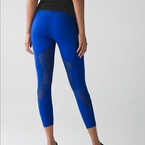 Lululemon goal crushed tights