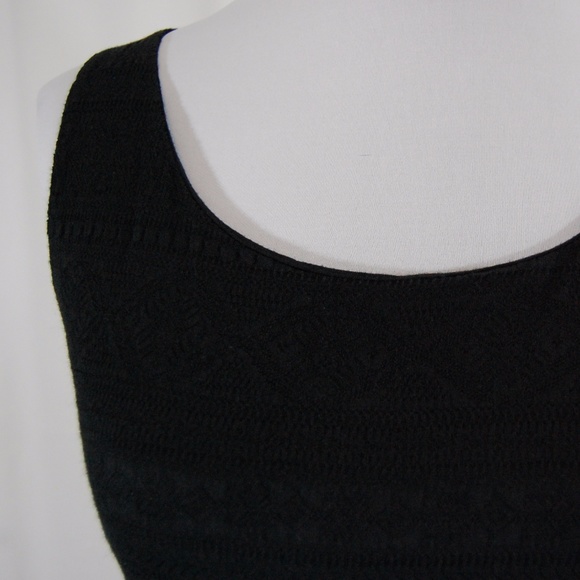 *FREE WITH PURCHASE* Black Patterned Overlay Dress - Picture 5 of 6