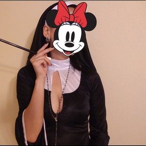 Sexy nun costume in size s