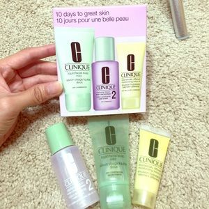 Travel cleansing set (Dry n Oily skin)