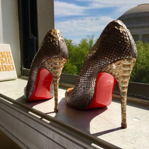 SOLD Metallic Gold Python Pigalle Follies 100mm - Picture 3 of 6