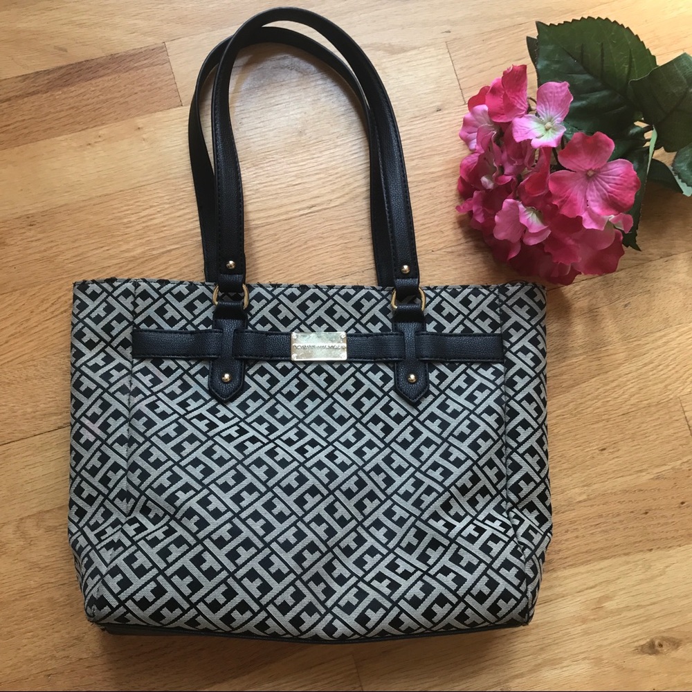 Tommy Hilfiger Purse