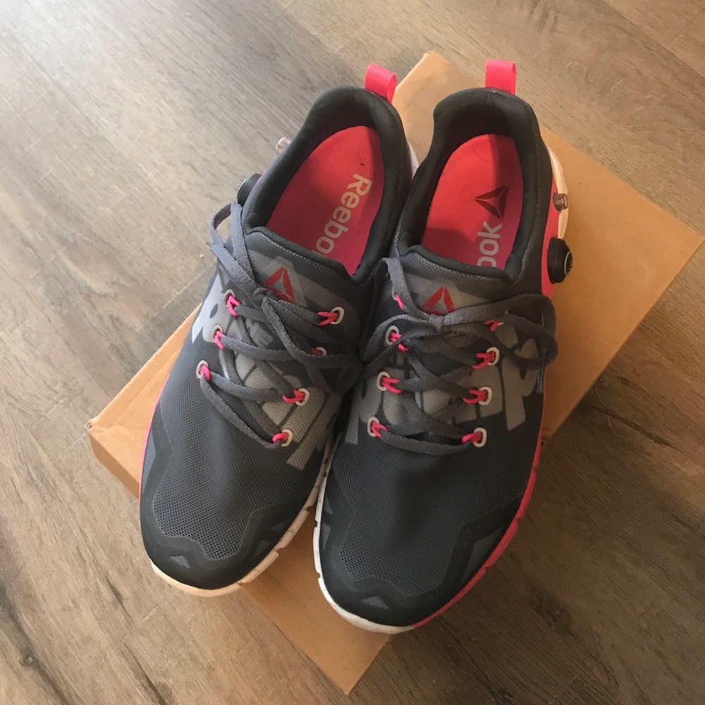 Reebok The Pump shoes