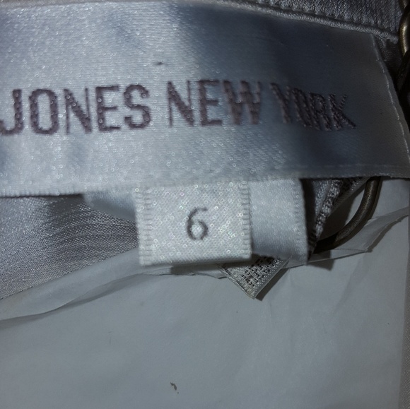 Translucent blouse - Picture 3 of 3