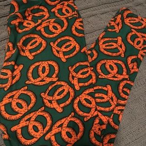LulaRoe Pretzel Leggings Tall Curvy TC