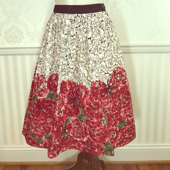Anthropologie Dresses & Skirts - Anthropologie Edme & Esyllte Floral Flared Skirt