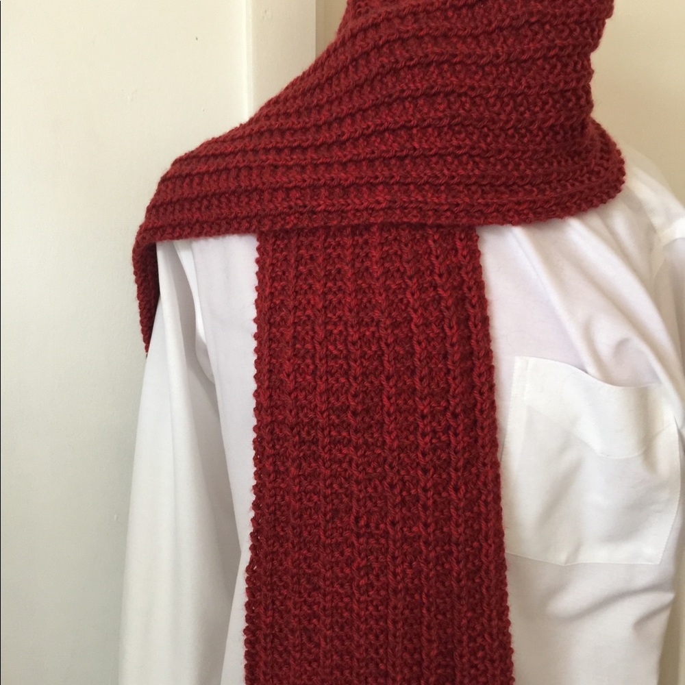 Red Heather Scarf - Picture 2 of 3