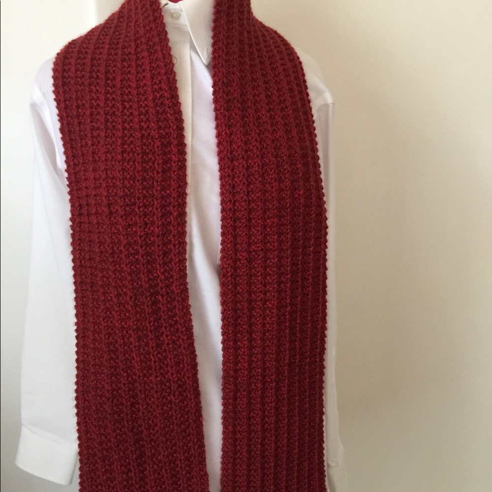 Red Heather Scarf - Picture 3 of 3