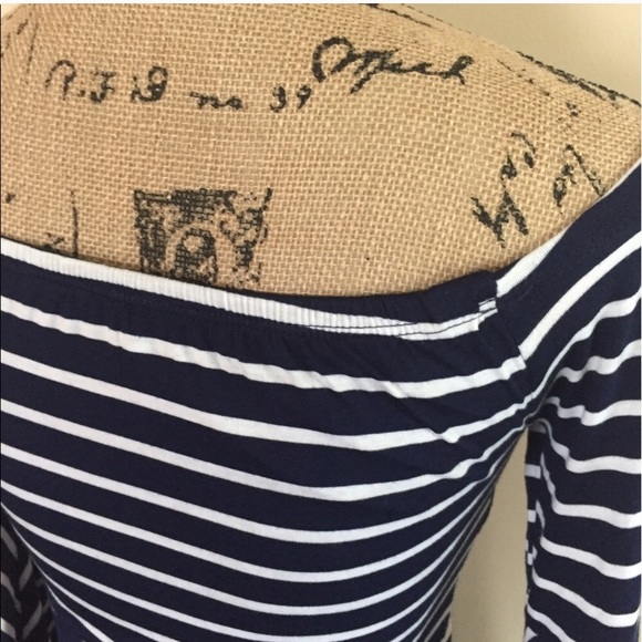 Off the shoulder dress 🇺🇸 - Picture 6 of 6