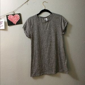 ‼️ CLEARANCE ‼️ Gray H&M T-Shirt