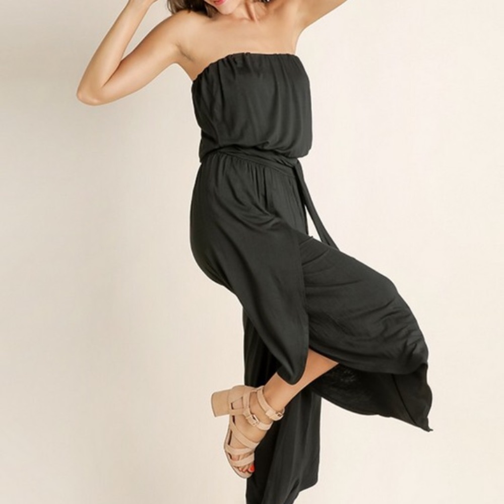 Comfy Strapless Jumpsuit With Side Slit Legs - Picture 2 of 2
