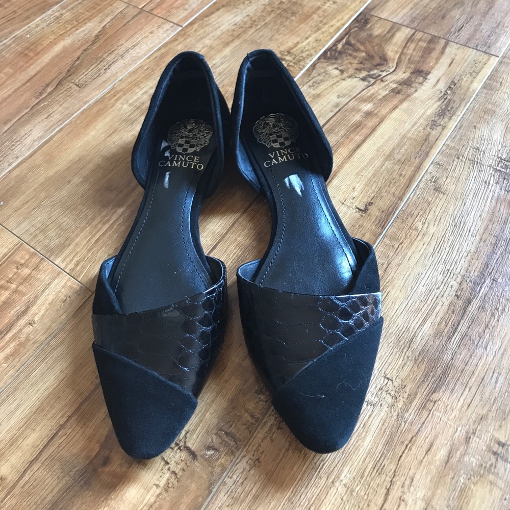 EUC Vince Camuto flats