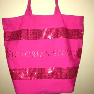 VS Tote