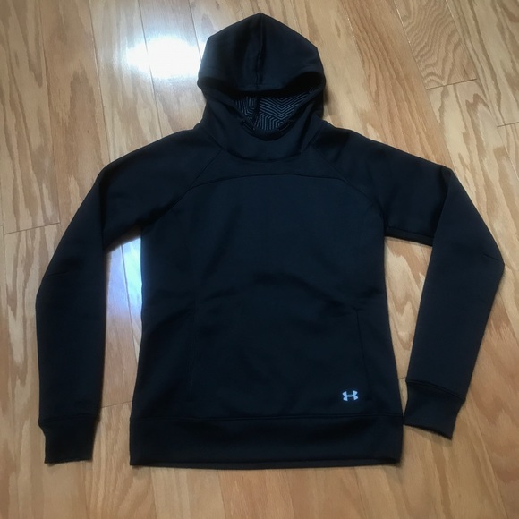 Under Armour Tops - 💪Under Armour infrared storm coldgear hoodie💪