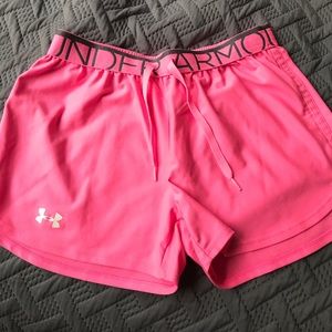 Women's Under Armour shorts pink size small