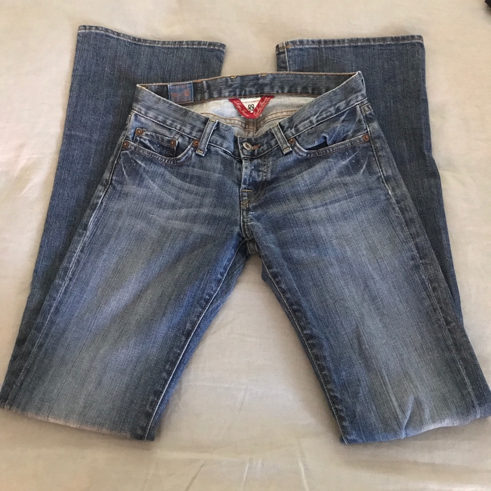 🍀Lucky Brand 🍀Low Rise Flare Jeans