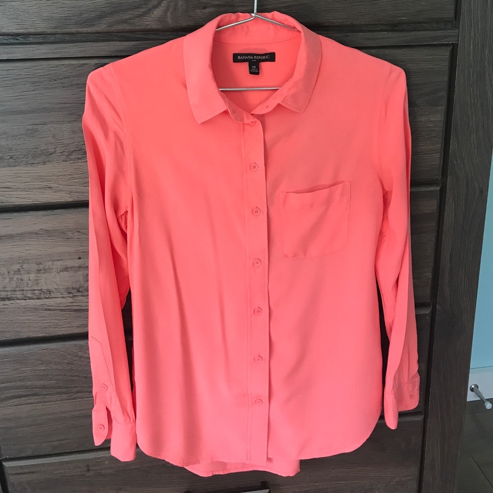 Banana Republic Button Down!