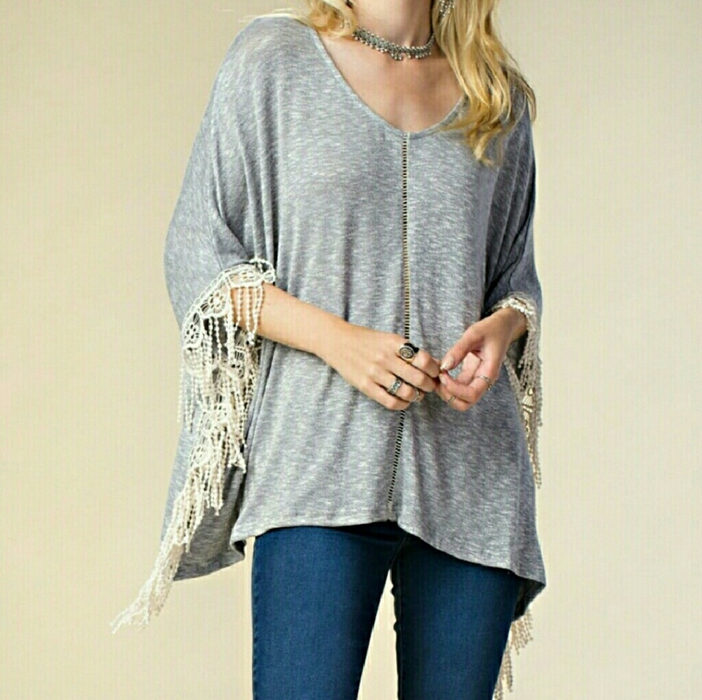 Crochet Trimmed Top nwt - Picture 3 of 3