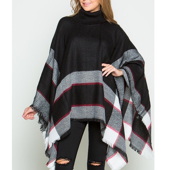 CHARLESTON Poncho - BLACK - Picture 4 of 8