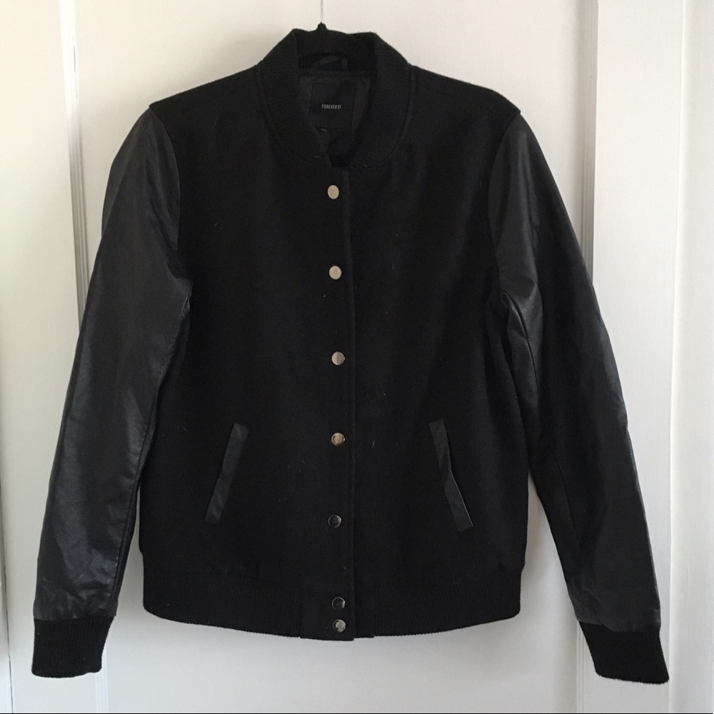 Forever 21 Vegan Leather Pleather Bomber Jacket