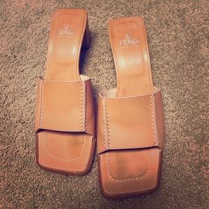 Reduced Fendi slides size 6