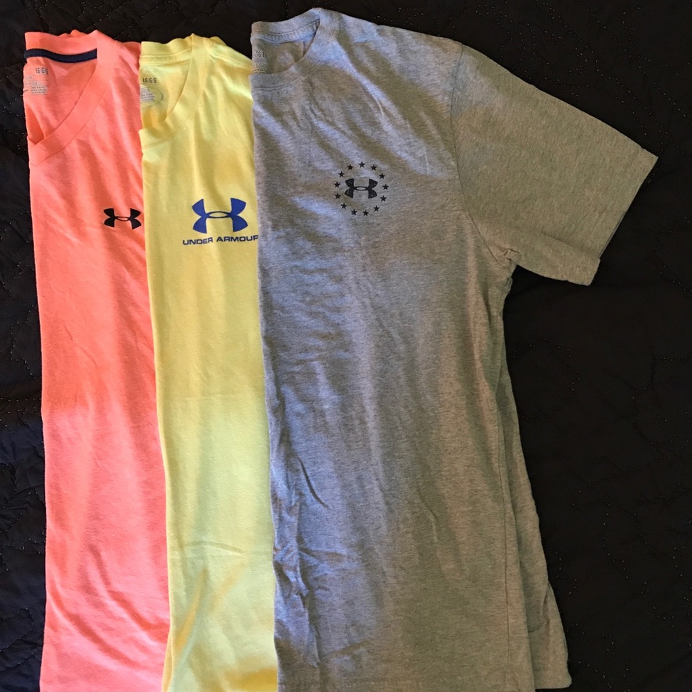 3 Under Armour cotton t-shirts