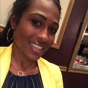 Meet your Posher, Erika