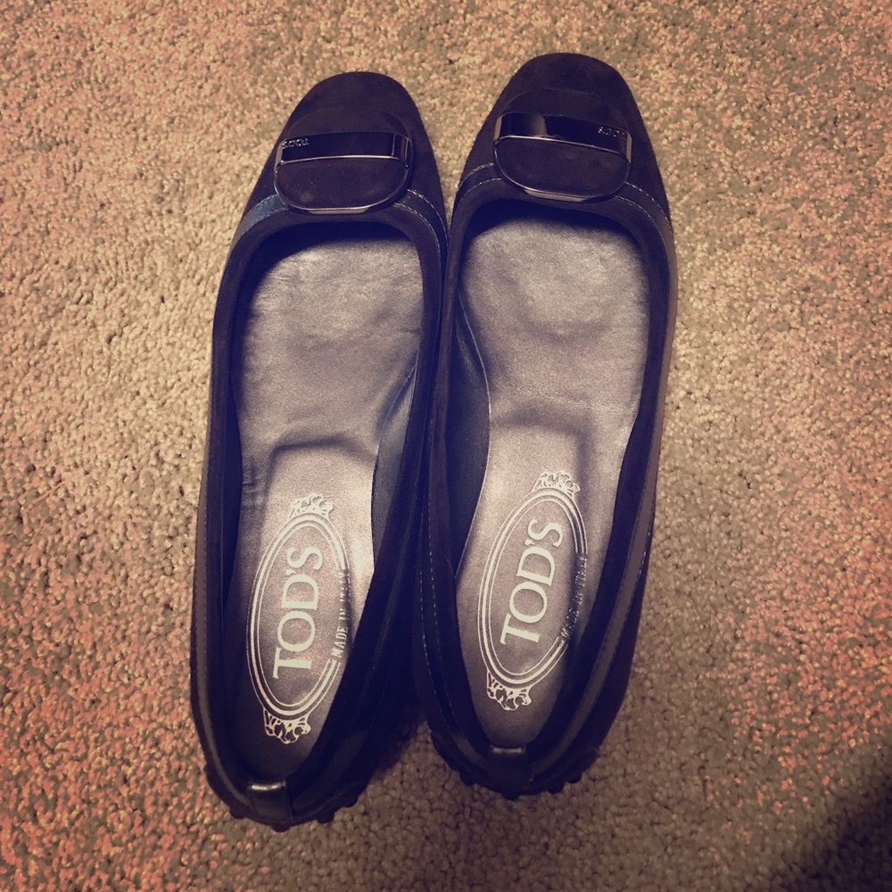 Reduced Tod’s suede loafers size 6