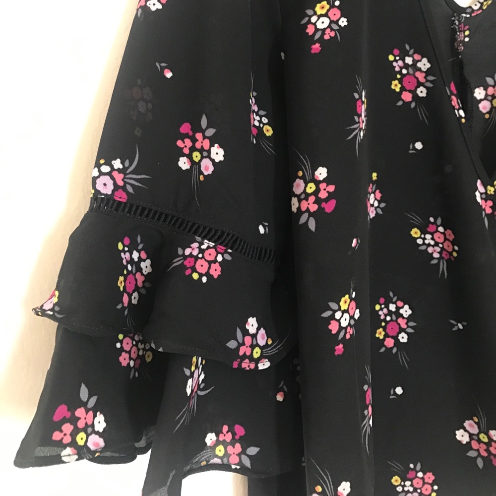Beautiful blouse.