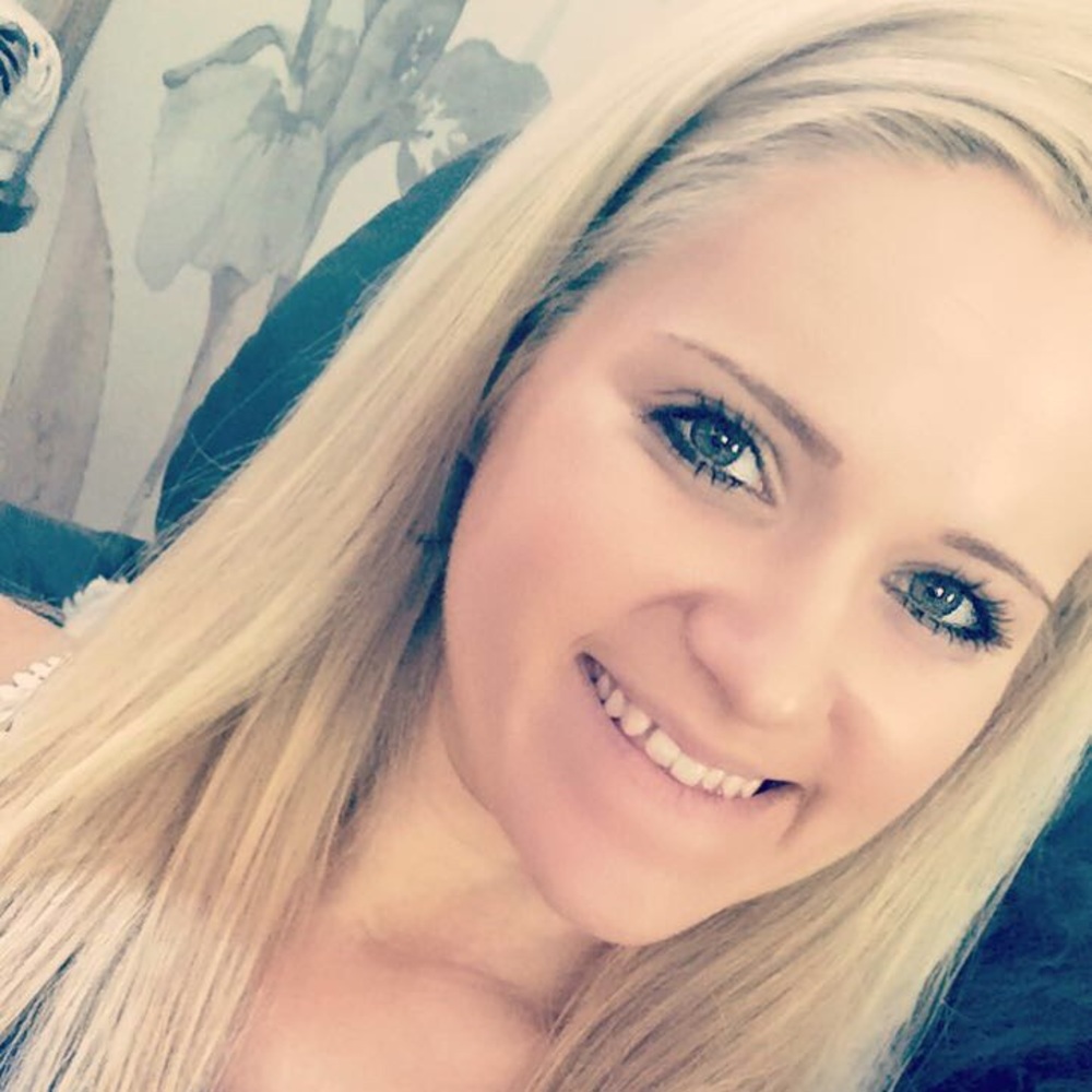 Meet your Posher, Alissa