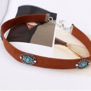 Adorable vintage felt turquoise choker indi neckla Adorable vintage felt turquoise choker indi neckla