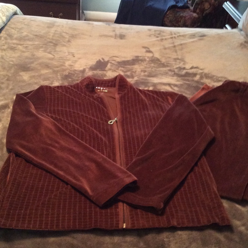 Velour pant suite