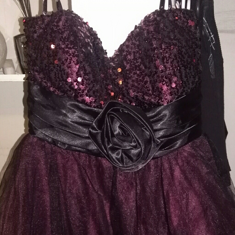Strapless dress