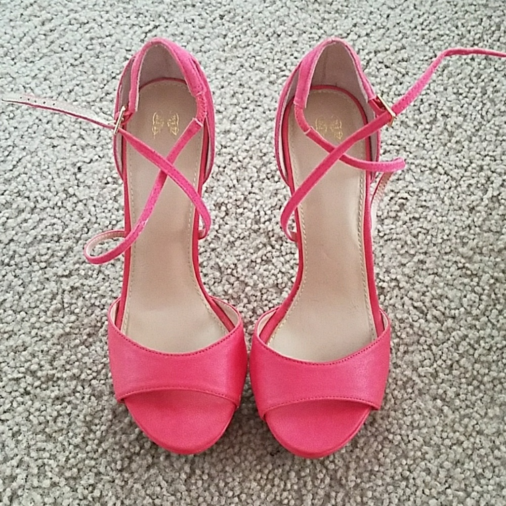 Victoria secret brand heels