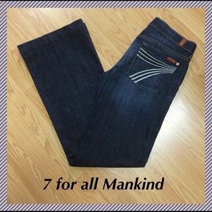 29 x 32.5" 7 for all Mankind Dojo flares