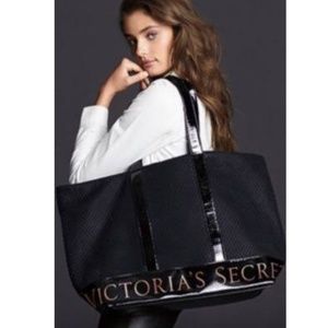 VS mesh tote bnwt