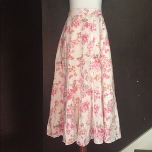 SALE! Beautiful Coldwater Creek Floral Skirt