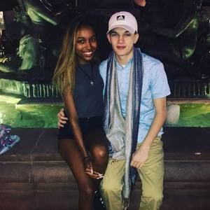 Meet your Posher, Dylan