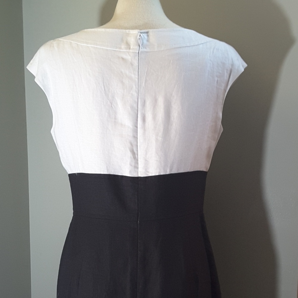 Maggy London linen dress. Black and White - Picture 4 of 4