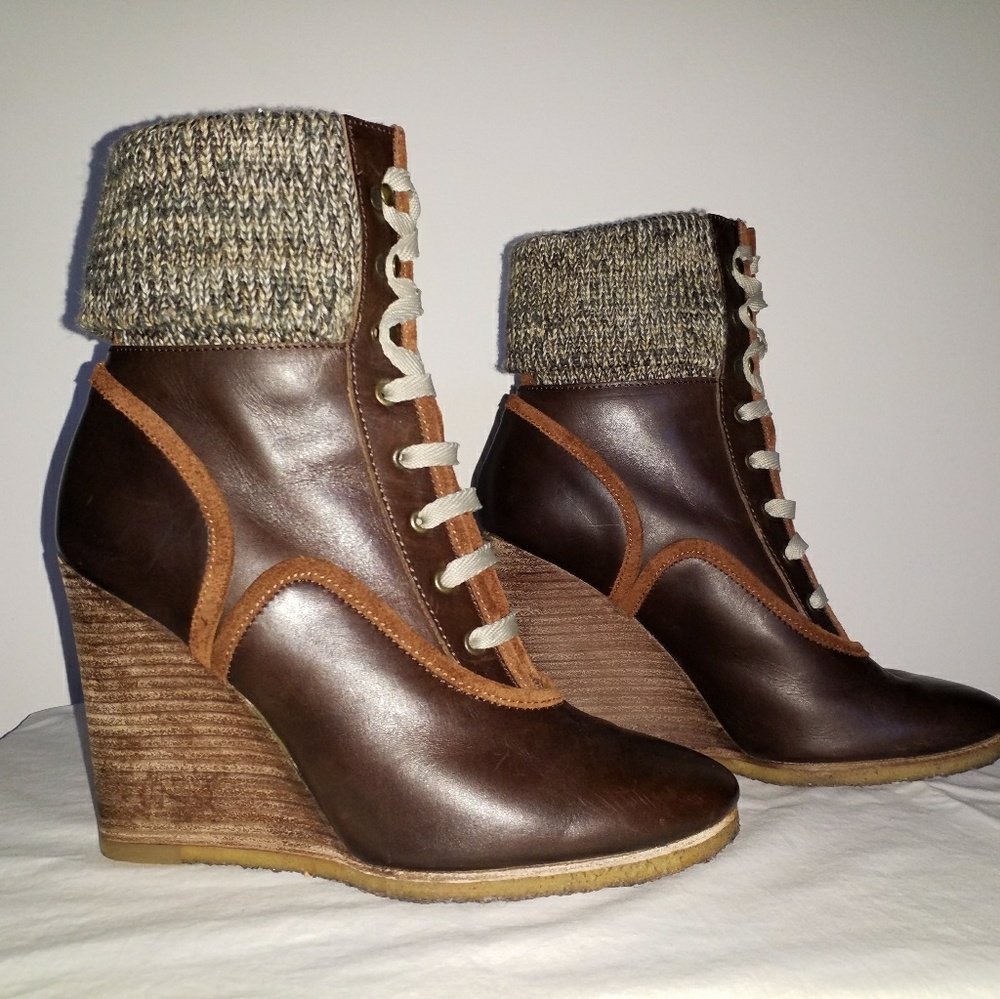 !!!SALE!!!! Chloe wedge bootie