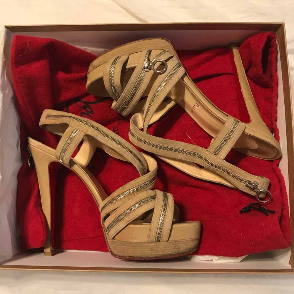 Christian Louboutin Trailer 140 Suede Platform